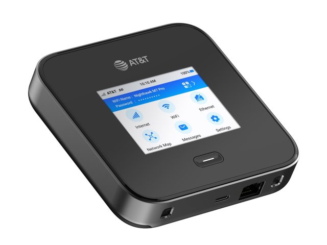 Netgear: mobilní router Nighthawk 5G M7 Pro