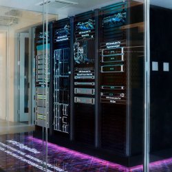 HPE zdokonaluje autonomní provoz sítí pomocí nových funkcí agentní AI na platformě Mist